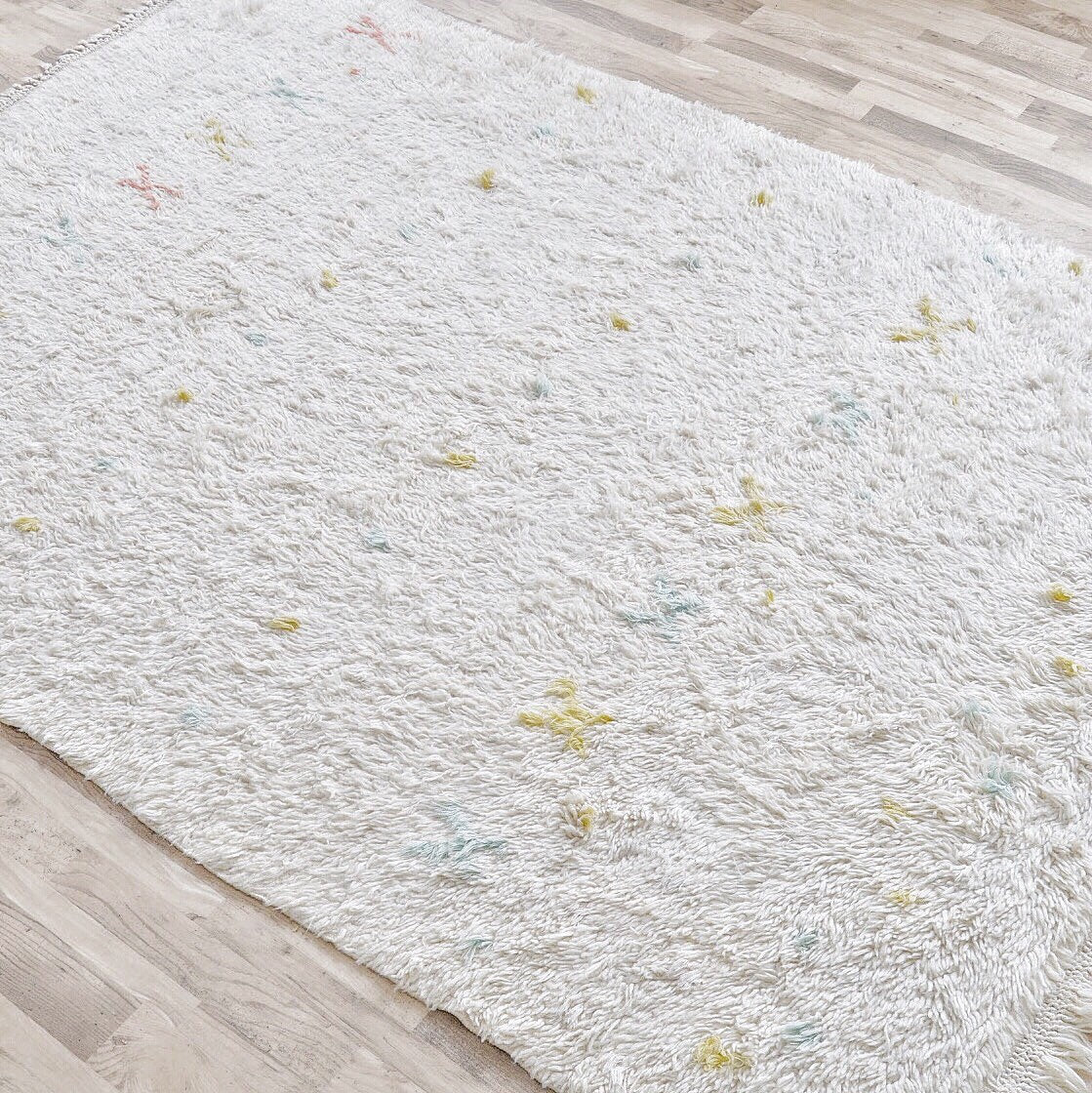 8'2" x 6' Moroccan Beni Ourain Rug