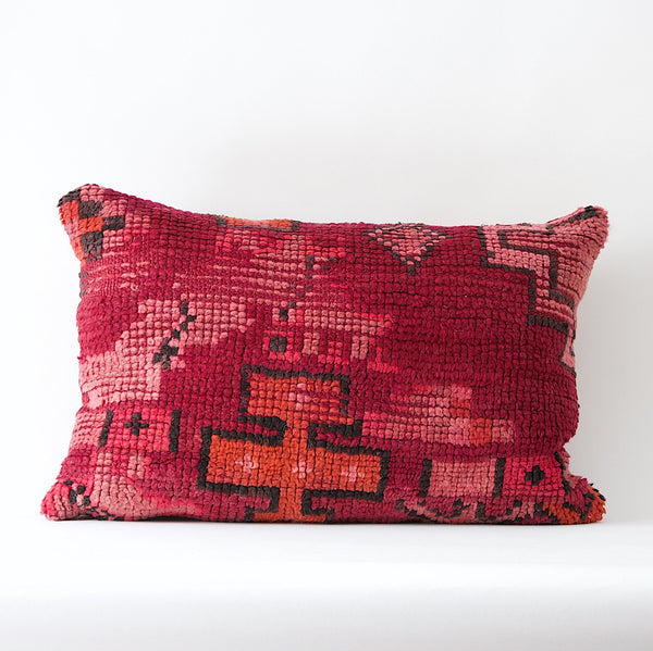 20% OFF 24" x 16" Vintage Moroccan pillow