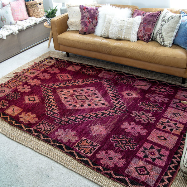 8'8''x 5'5'' Vintage Moroccan Boujad Rug